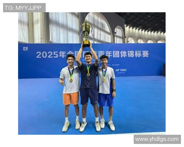 杭州网球队以76分领跑全国锦标赛积分榜展现强劲实力 杭州网球队以76分领跑全国锦标赛积分榜展现强劲实力