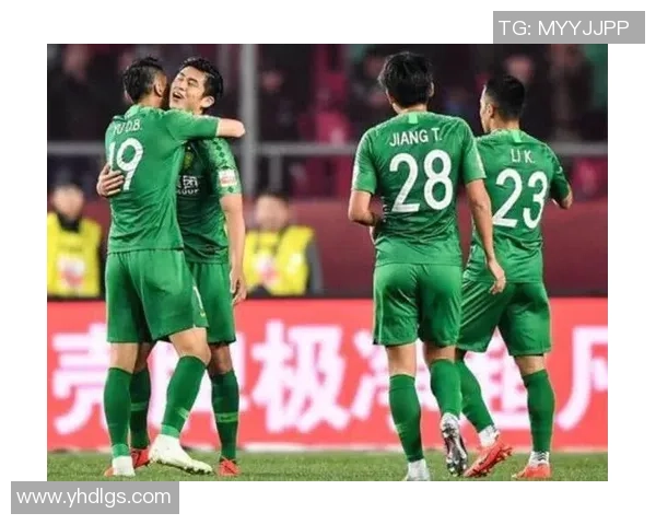 武汉足球队强势领跑总决赛积分榜以91分稳居第一